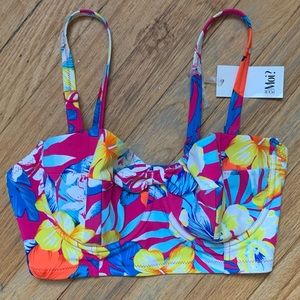 Pour Moi? | tropical bikini top
